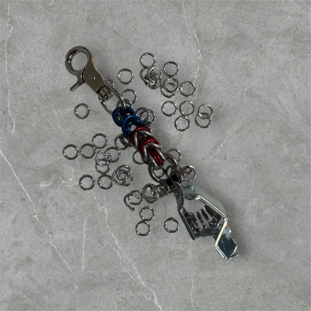 BCWG-HARDLINE AMERICAN FLAG GLOVE HOLDER